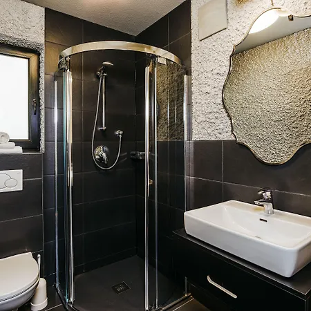 Apartment Heart - Manufaktur *